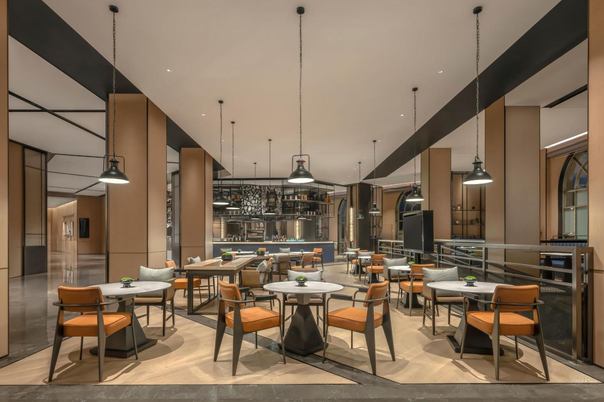Four Points By Sheraton Yangjiang City Center Exterior photo