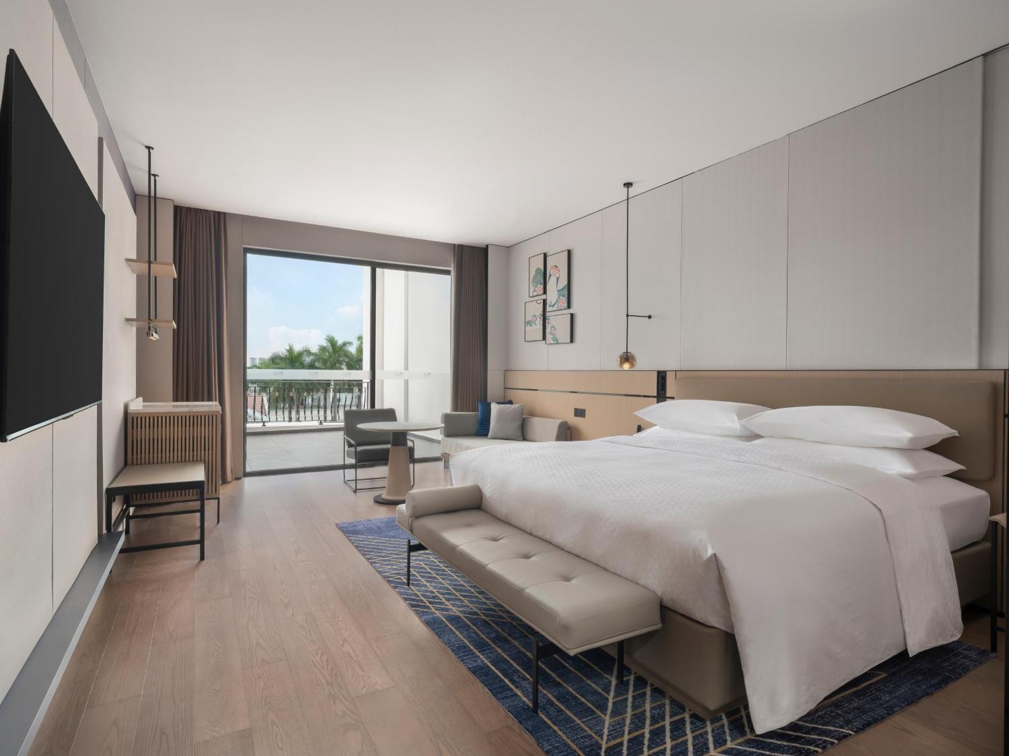 Four Points By Sheraton Yangjiang City Center Exterior photo