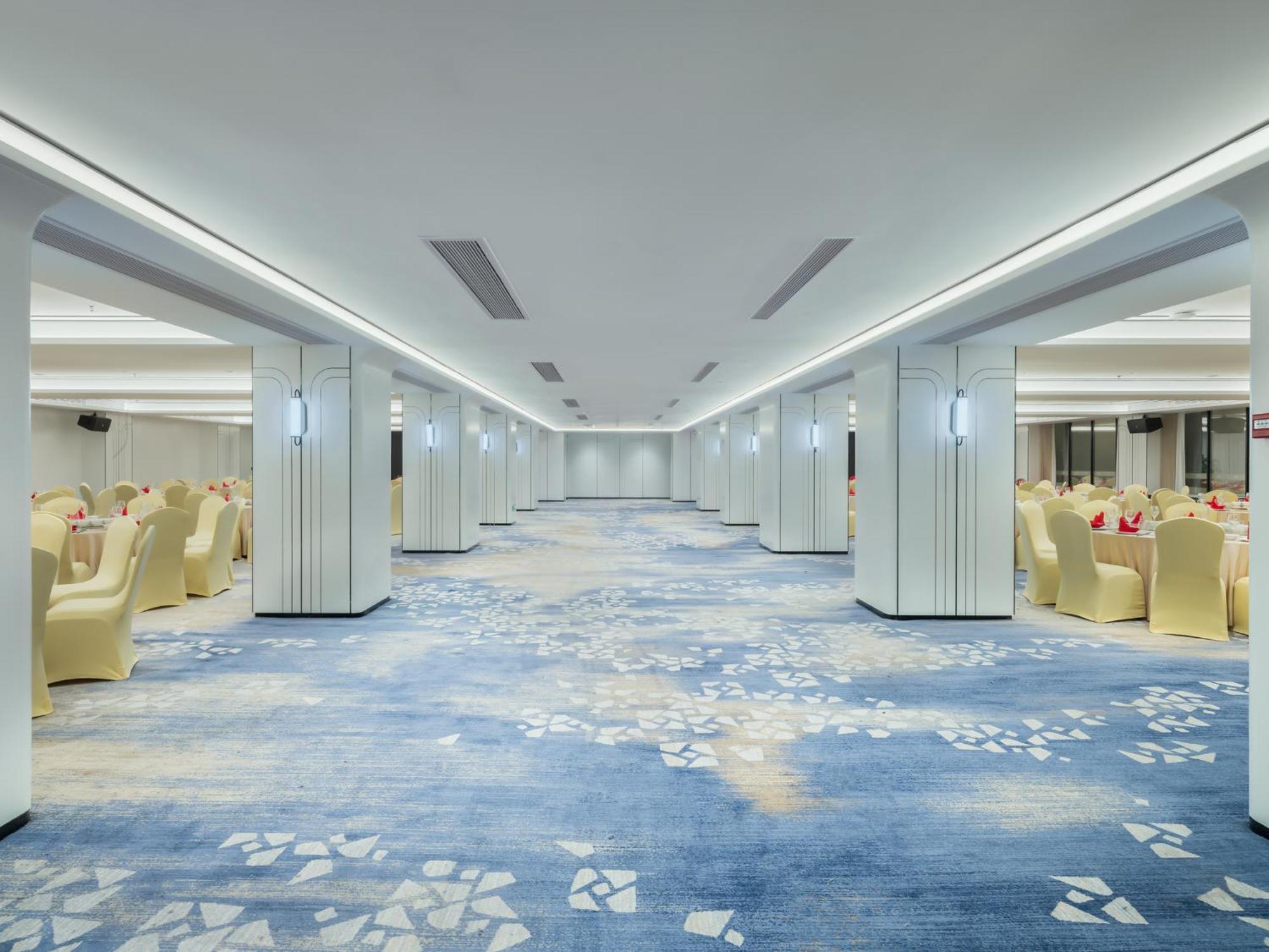 Four Points By Sheraton Yangjiang City Center Exterior photo