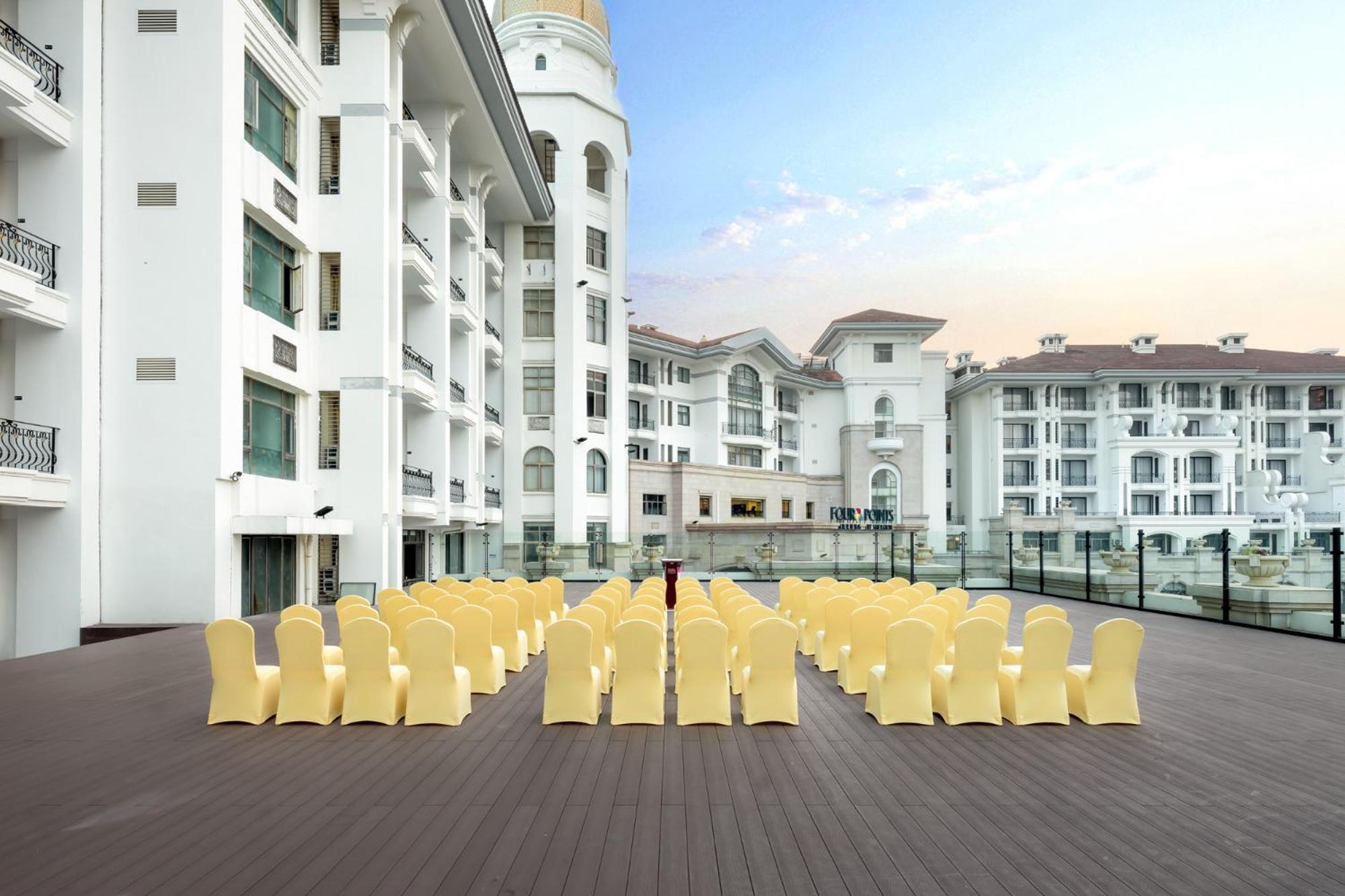 Four Points By Sheraton Yangjiang City Center Exterior photo